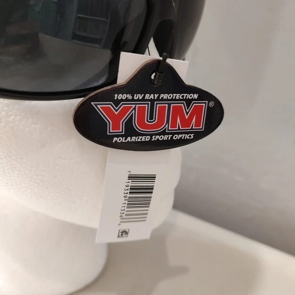 Yum Pradco Polarized UV Matte Black Fishing Sunglasses‎ Framed Black Lens